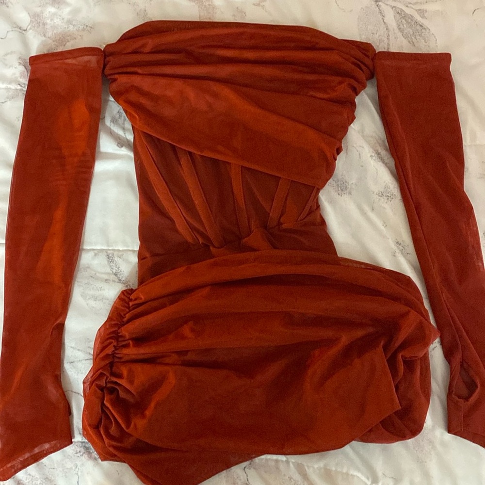 Length: Approx 63cm
Material: Soft Mesh
Size small I’m a c cup for reference